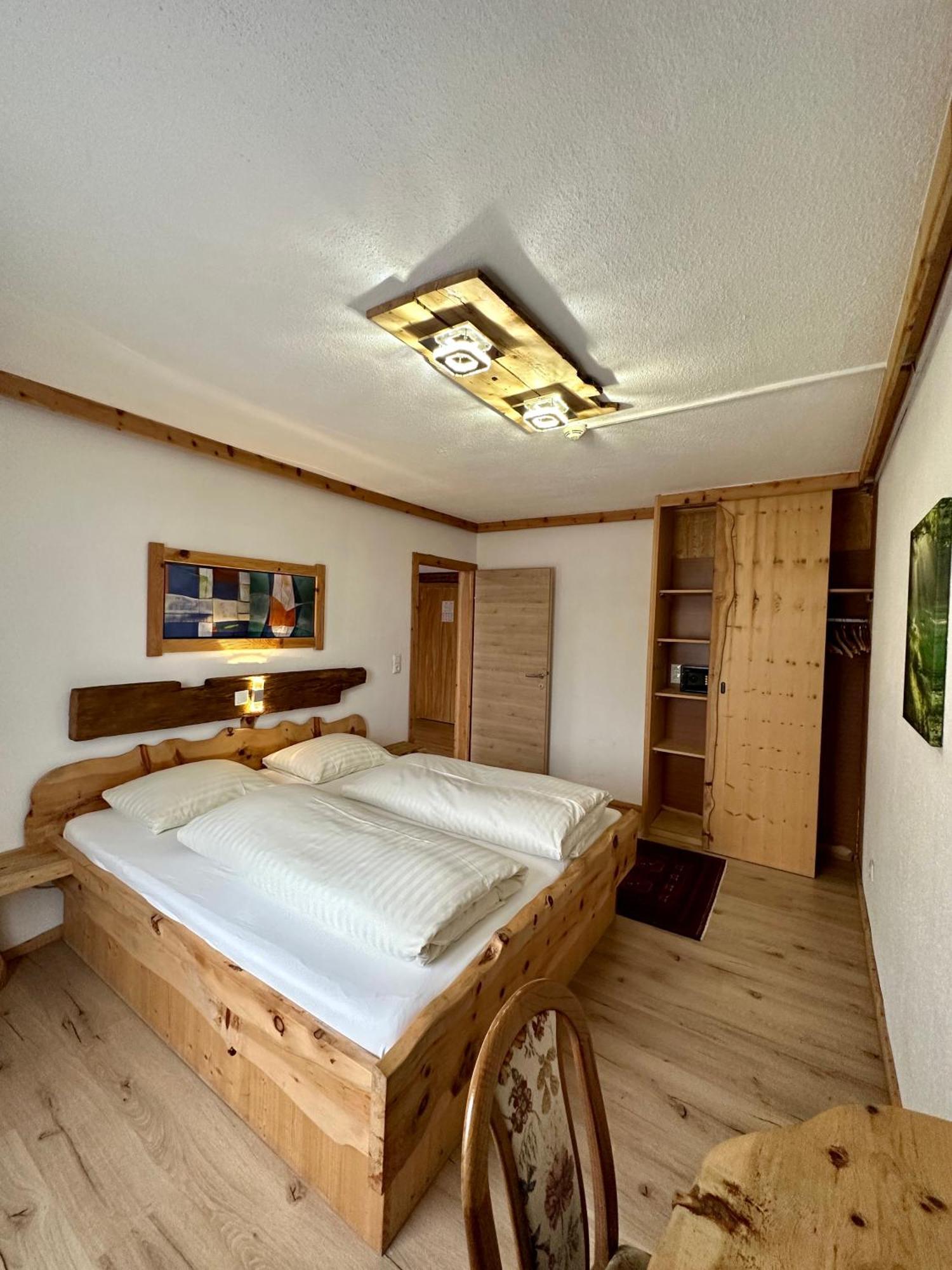 Gasthof Zum Loewen Aschau Im Zillertal Exterior foto